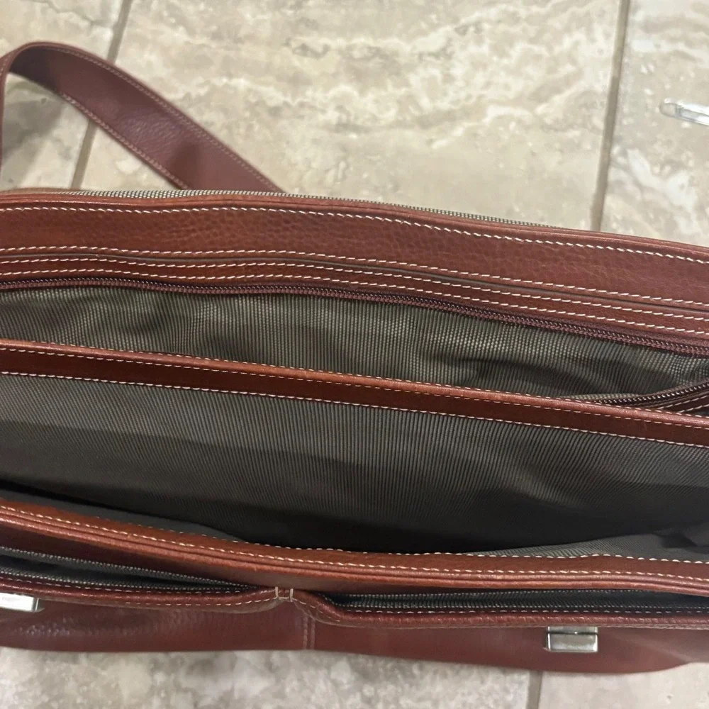 Johnston & Murphy Mens Brown Leather Briefcase Messenger Laptop Bag Turn Lock